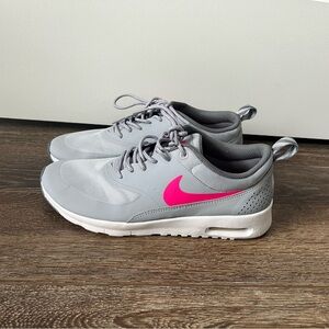 Air Max Thea GS 'Grey Hyper Pink' 6.5 Youth ladies 8 !